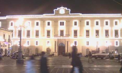 pal_gov_not_nat